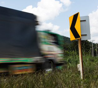 Common Causes Of Truck Accidents in Wisconsin | Welcenbach Law Offices - t5